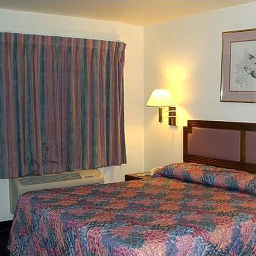 Value Inn & Suites 雷丁 客房 照片
