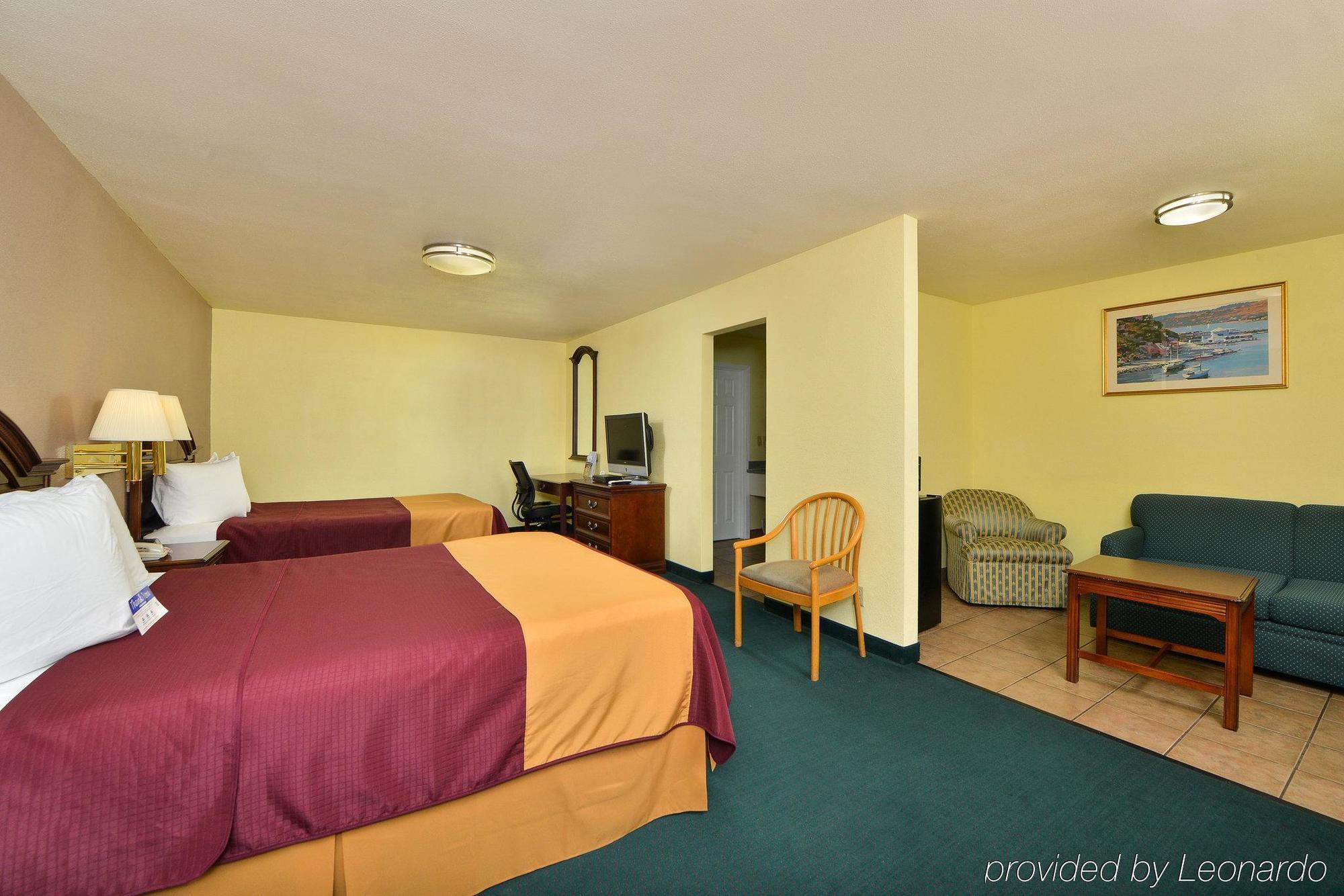 Value Inn & Suites 雷丁 外观 照片