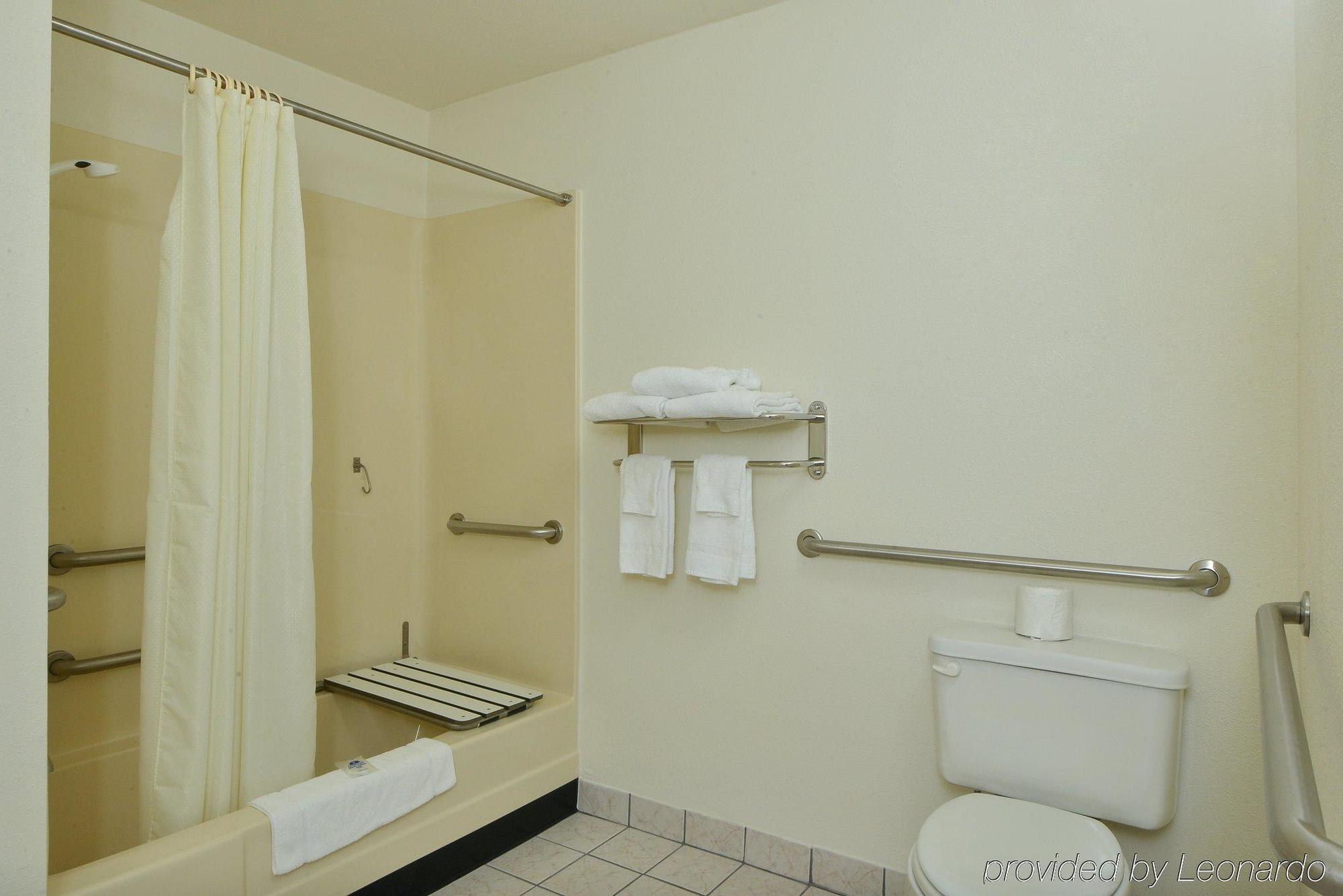 Value Inn & Suites 雷丁 外观 照片