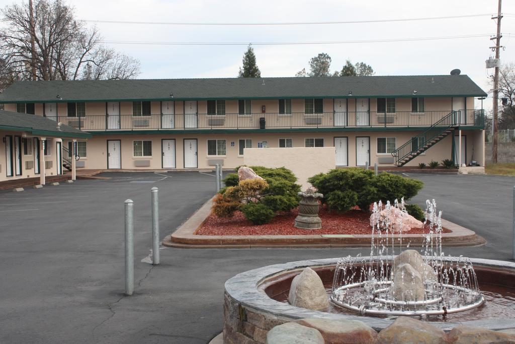 Value Inn & Suites 雷丁 外观 照片