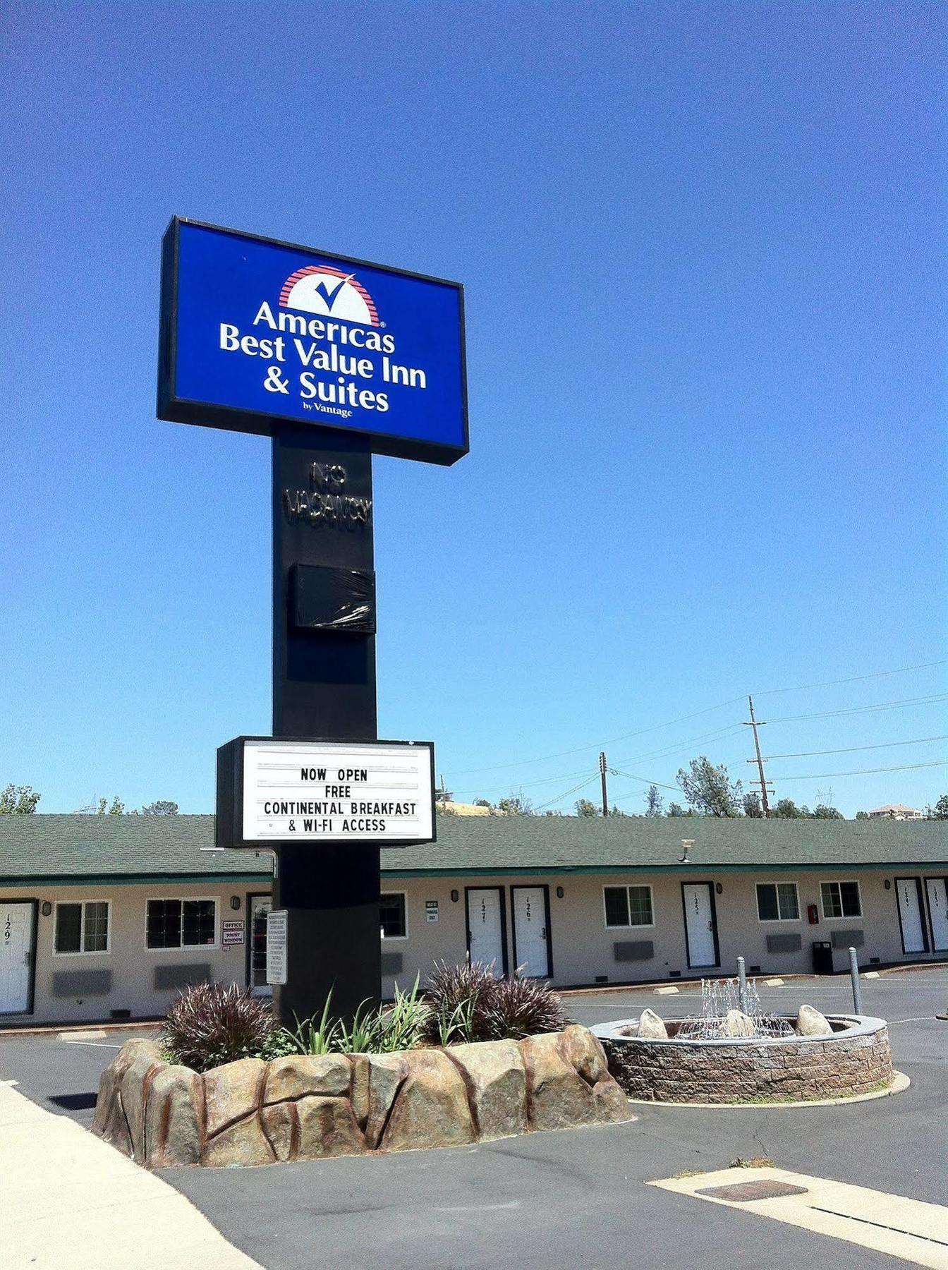 Value Inn & Suites 雷丁 外观 照片