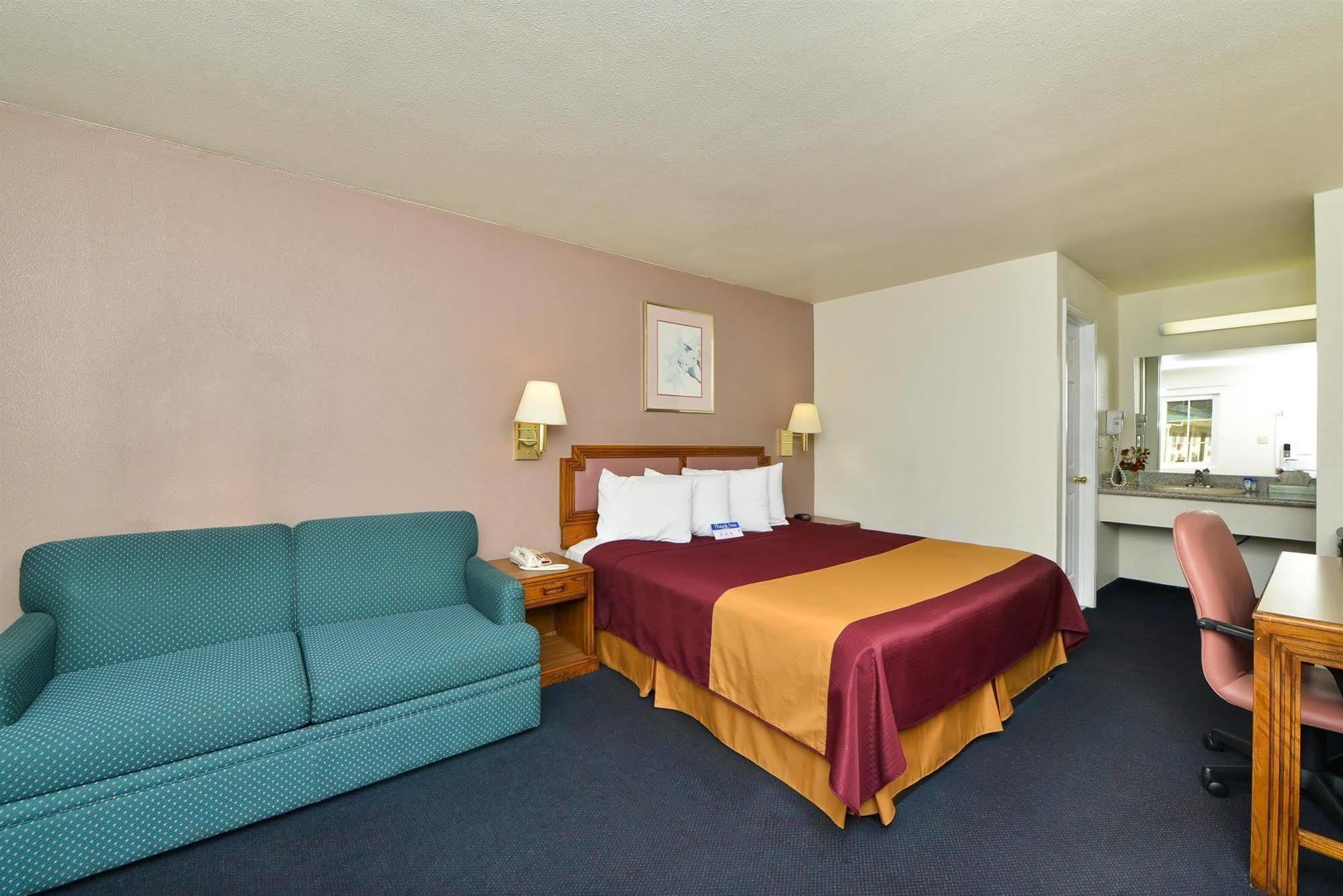 Value Inn & Suites 雷丁 外观 照片