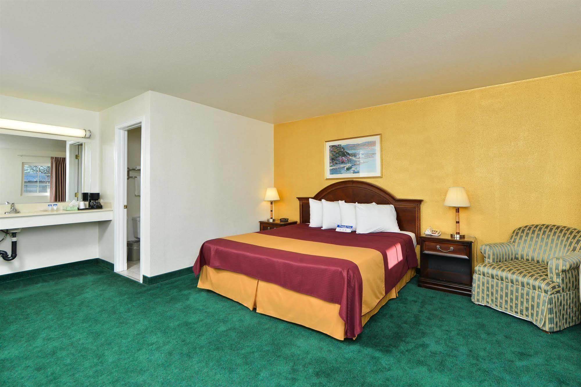 Value Inn & Suites 雷丁 外观 照片