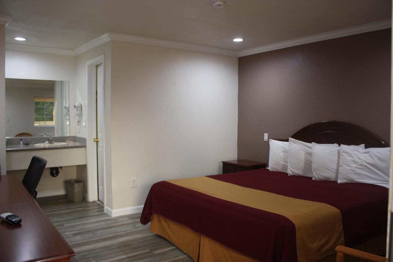 Value Inn & Suites 雷丁 外观 照片